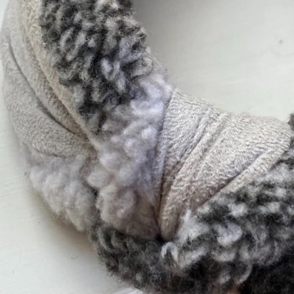 Anthropologie Plaid Sherpa-Trimmed Knotted Headband - Picture 3 of 4
